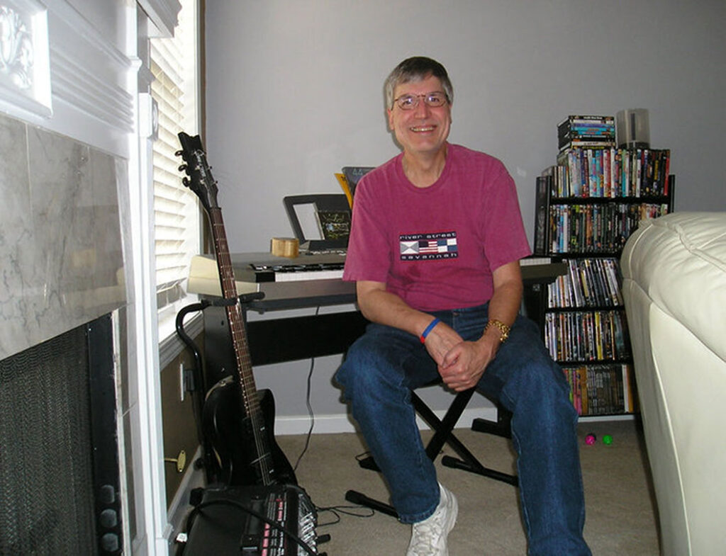 Paul Jamming on his Black Satin Pink Star Daisy Rock Candy Custom Special Guitar circa 2009.